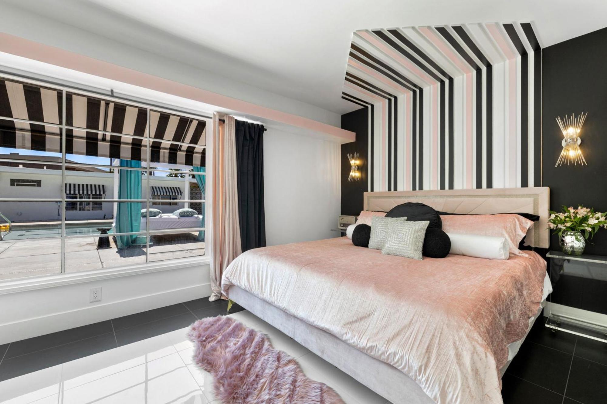 Hotel The Velvet Rope Ps
