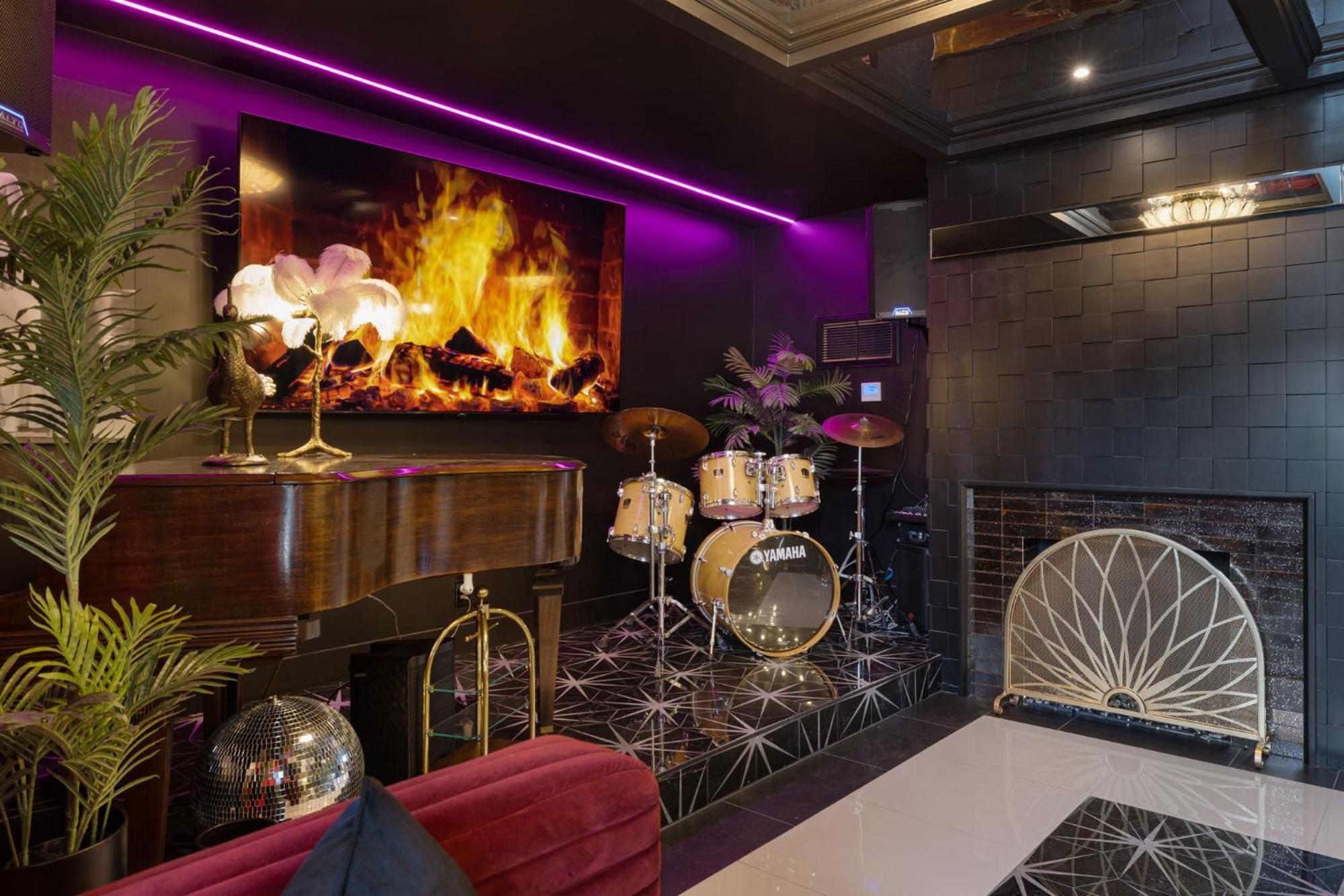 Hotel The Velvet Rope Ps